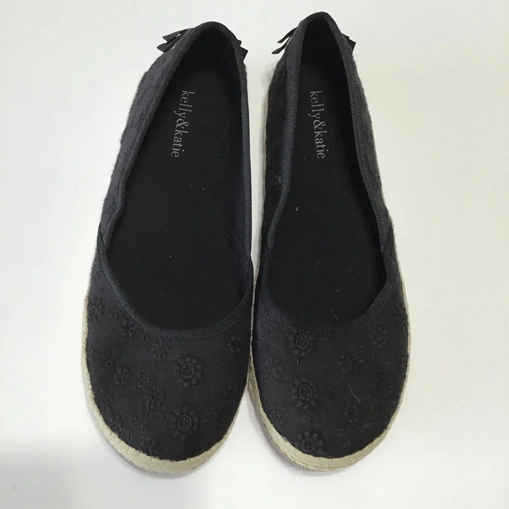 Kelly & Katie black flat espadrille 8.5